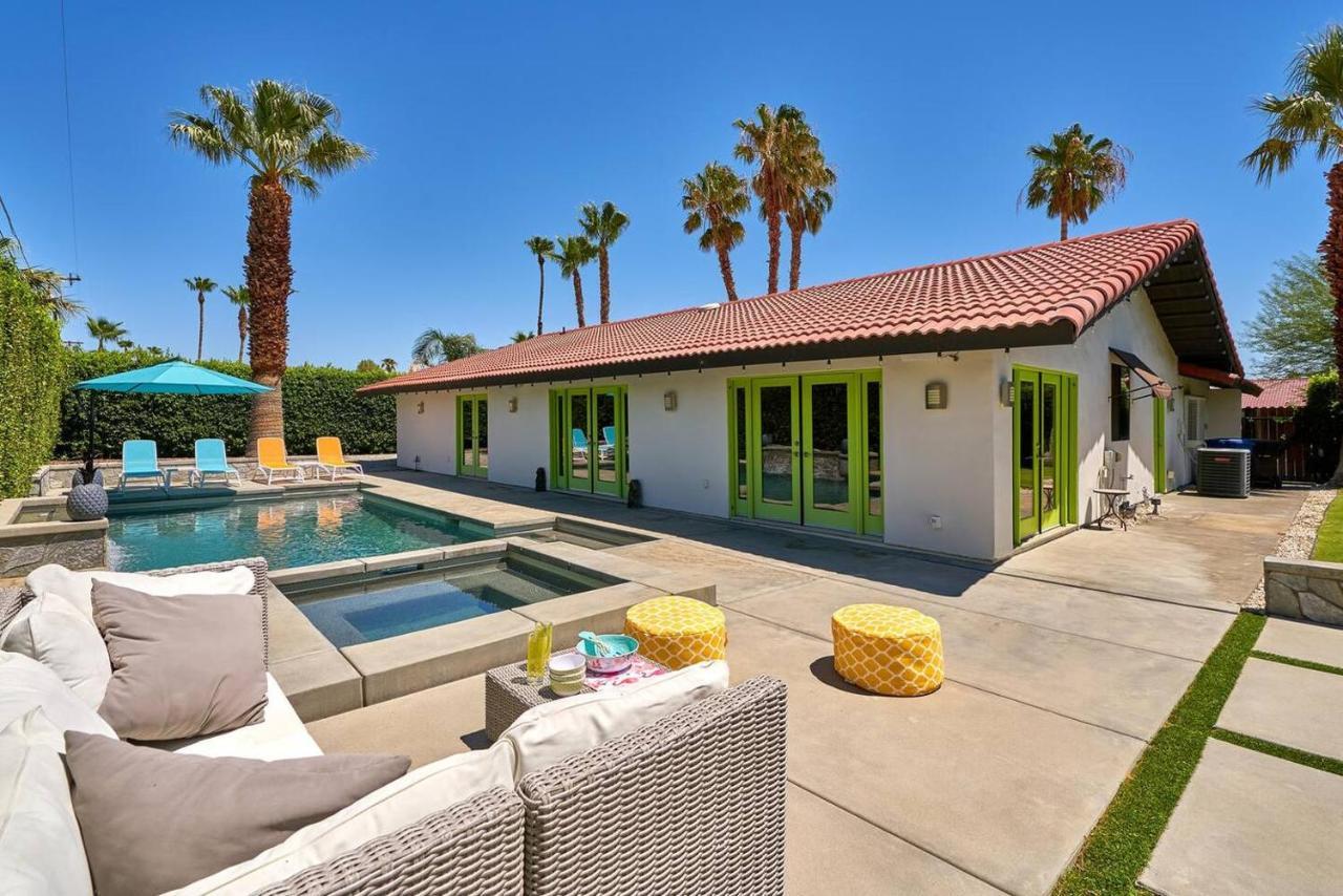 Pineapple Splash! Complete Privacy! Salt Pool! Palm Springs Kültér fotó