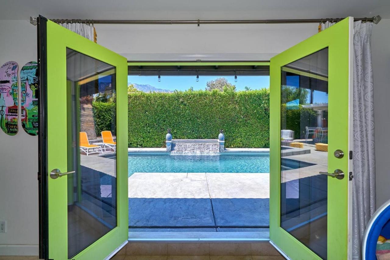 Pineapple Splash! Complete Privacy! Salt Pool! Palm Springs Kültér fotó